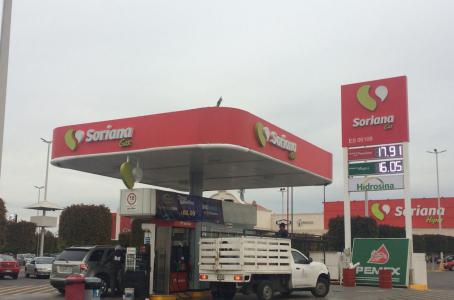 Soriana abre su primera gasolinera en la capital potosina